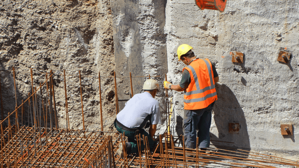 اجرا و ساخت در رشت